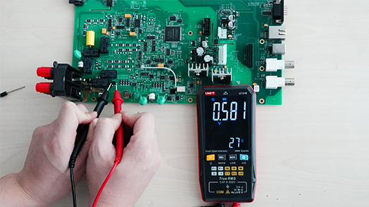 UT121A Smart Digital Multimeter